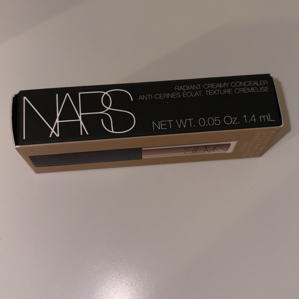 Nars Radiant Creamy Concealer 0.05oz 1.4 ML ( Travel Size ) new in box